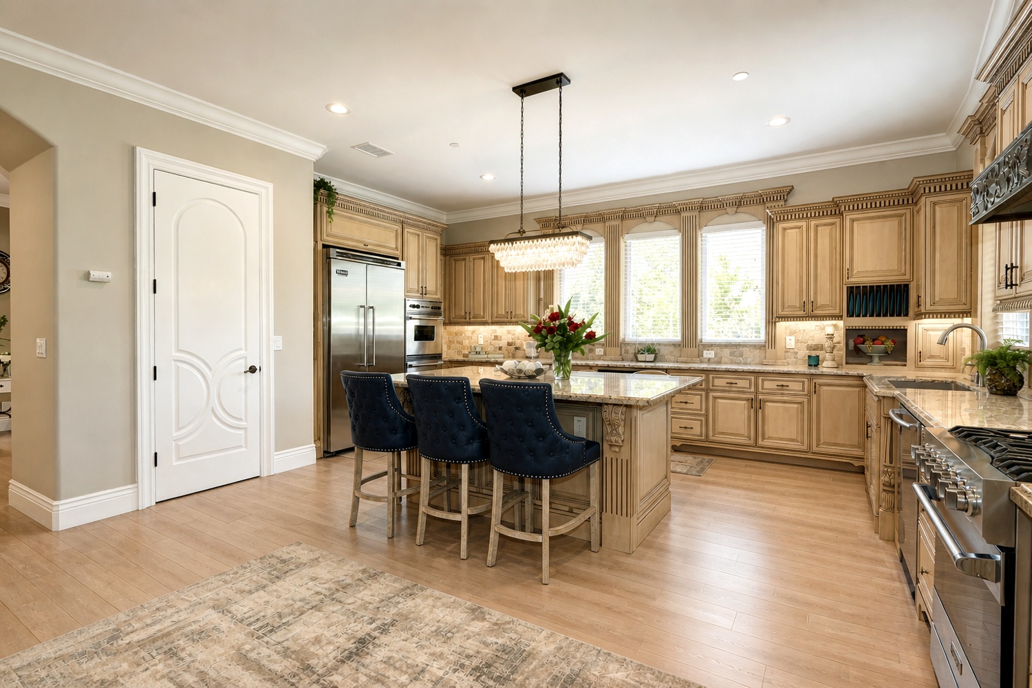 Gourmet kitchen